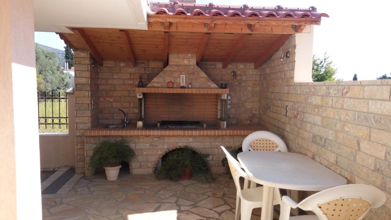 Ήσυχο Σπίτι Στη Ναύπακτο Apartment Nafpaktos Ngoại thất bức ảnh